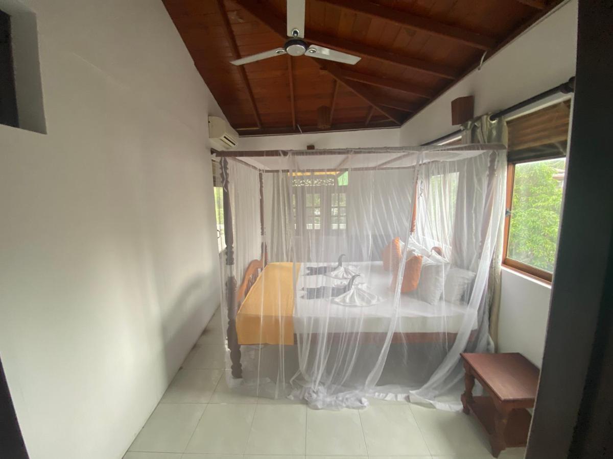 Flamingo Guest House Unawatuna Dış mekan fotoğraf