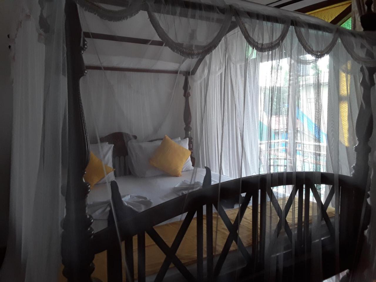 Flamingo Guest House Unawatuna Dış mekan fotoğraf